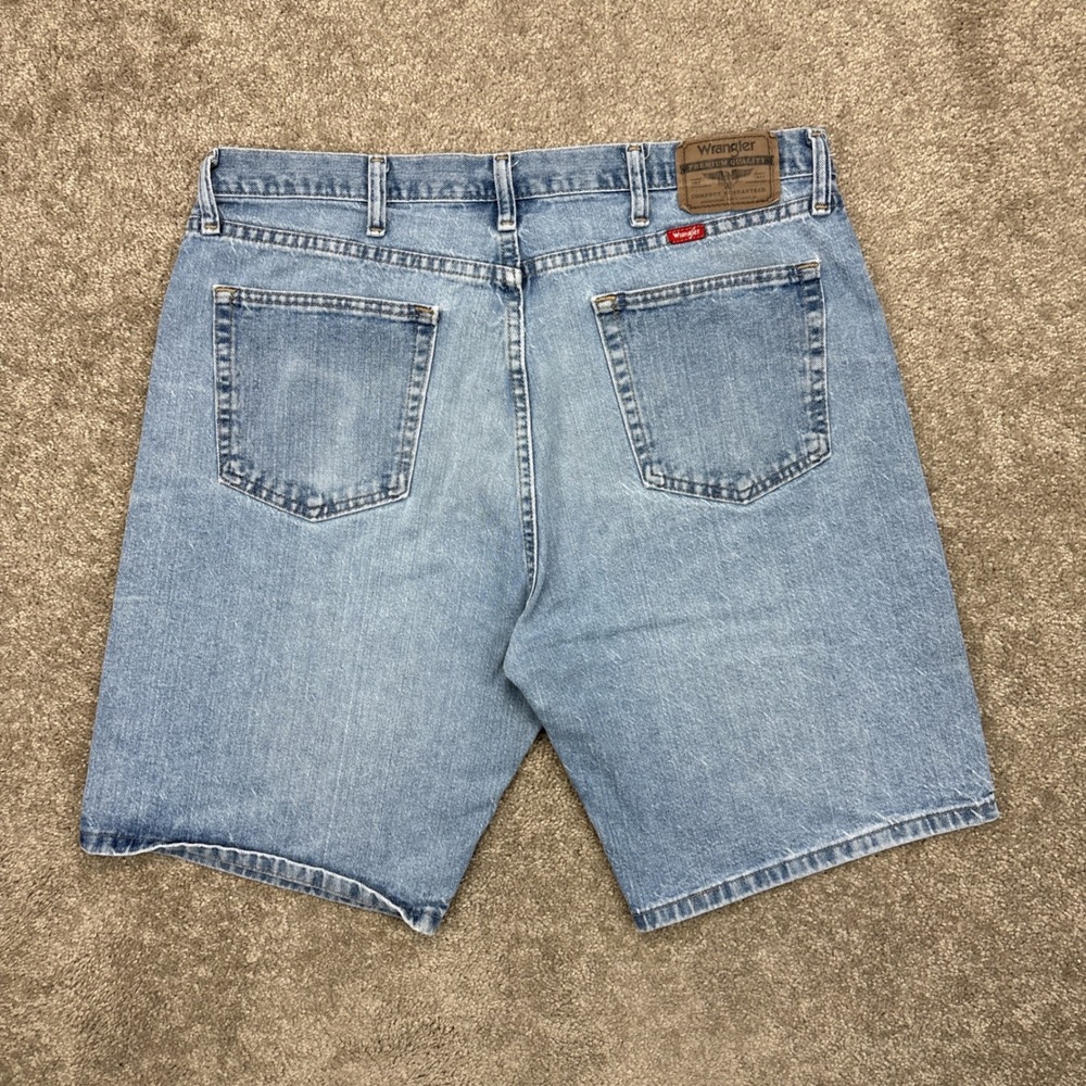 Vintage Y2K Wrangler Jean Shorts Jorts Size 36 - Picture 2 of 8
